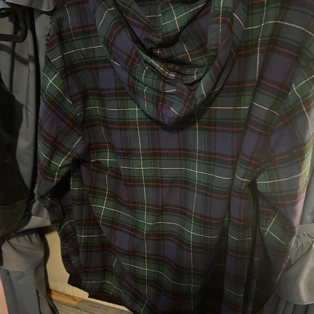 Vermont Flannel Hooded Flannel Pullover - Picture 4 of 7